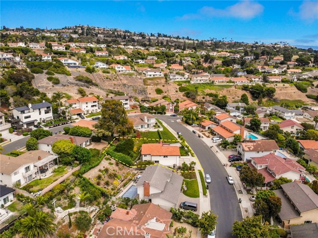 30358 Via Rivera, Rancho Palos Verdes, California 90275, 4 Bedrooms Bedrooms, ,3 BathroomsBathrooms,Residential,Sold,Via Rivera,SB22144929