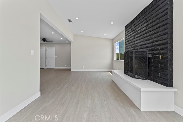 Detail Gallery Image 29 of 33 For 817 S Plymouth Pl, Anaheim,  CA 92806 - 3 Beds | 2/1 Baths