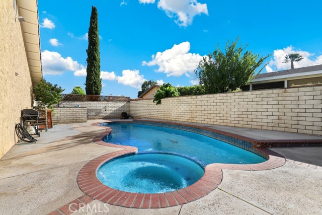 Detail Gallery Image 29 of 42 For 13040 Rain Shadow Rd, Victorville,  CA 92395 - 3 Beds | 2 Baths