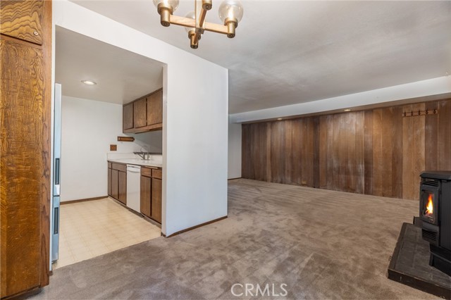 2113 Meridian Boulevard, Mammoth Lakes CA: https://media.crmls.org/medias/0b7d7e62-a795-484c-ac8c-ae14a6c057c3.jpg