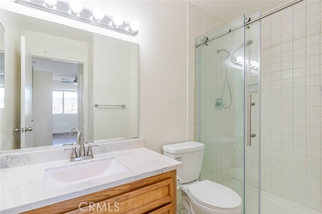 Detail Gallery Image 18 of 26 For 909 E Chevy Chase #9,  Glendale,  CA 91205 - 2 Beds | 2 Baths