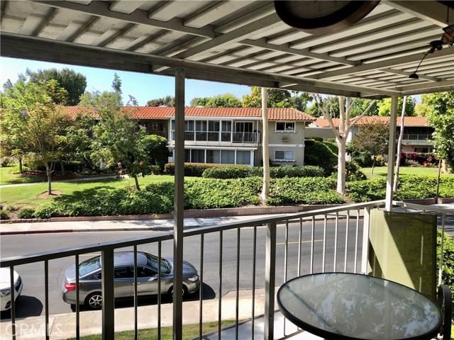 670 Via Mendoza, Laguna Woods CA: https://media.crmls.org/medias/0b7e091a-ddfe-4a1f-9ec4-72516f44ad6f.jpg
