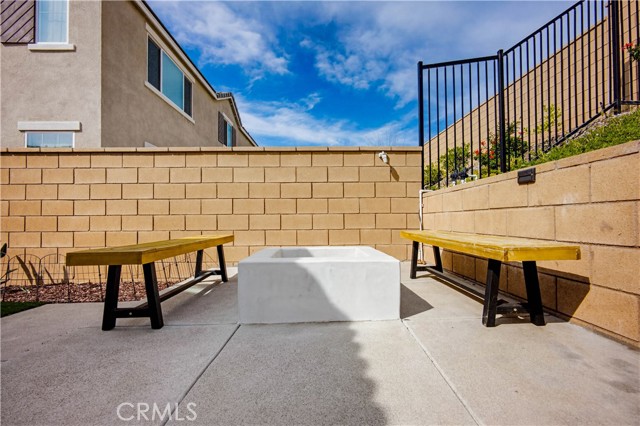 Detail Gallery Image 33 of 43 For 16746 Mistletoe, Fontana,  CA 92336 - 3 Beds | 2 Baths