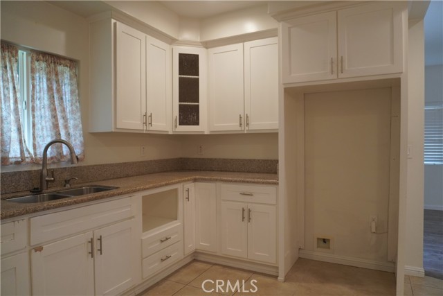 Detail Gallery Image 8 of 20 For 5611 Lemon, Long Beach,  CA 90805 - 3 Beds | 2 Baths