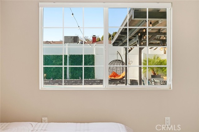 Detail Gallery Image 24 of 50 For 621 Roselli St, Burbank,  CA 91501 - 3 Beds | 3 Baths