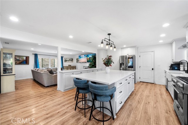 Detail Gallery Image 4 of 25 For 2206 E Martha, Orange,  CA 92867 - 3 Beds | 2 Baths