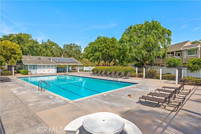 Detail Gallery Image 24 of 38 For 23421 Caminito Telmo, Laguna Hills,  CA 92653 - 1 Beds | 1/1 Baths