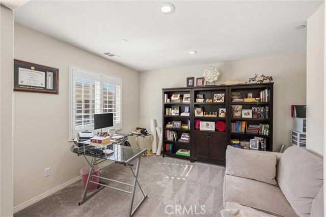 Detail Gallery Image 29 of 51 For 3826 Bur Oak, San Bernardino,  CA 92407 - 4 Beds | 3 Baths