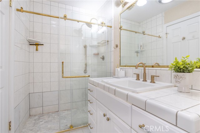 Detail Gallery Image 19 of 41 For 12142 Gerald Ave, Granada Hills,  CA 91344 - 4 Beds | 3 Baths