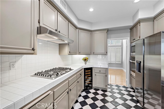 26426 Modena, Laguna Hills CA: https://media.crmls.org/medias/0b83a369-8443-432d-947f-ae4344d1b371.jpg