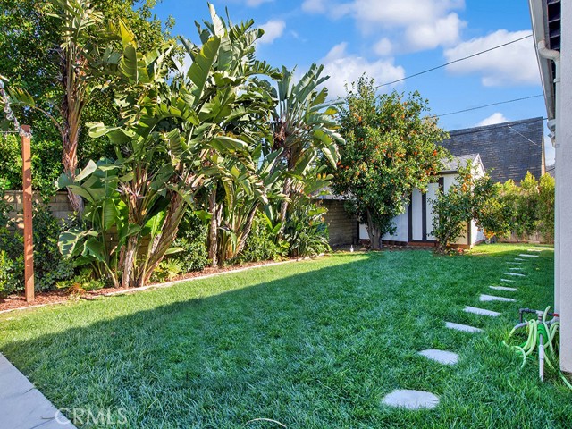 Detail Gallery Image 23 of 33 For 11260 Blix St, North Hollywood,  CA 91602 - 5 Beds | 4/1 Baths
