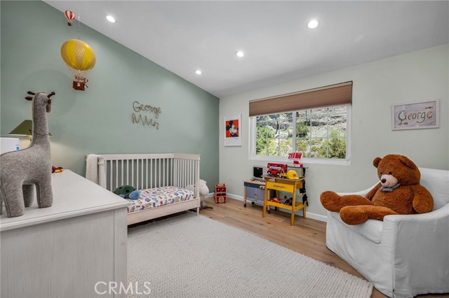 17152 Escalon Drive, Encino CA: https://media.crmls.org/medias/0b853a62-1045-4aab-98c6-42c1076bf092.jpg
