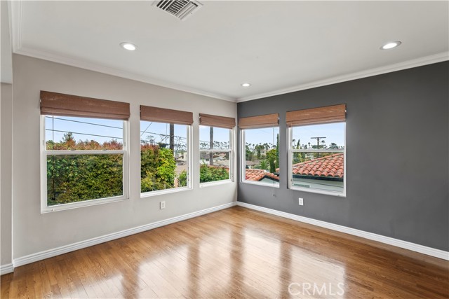 Detail Gallery Image 6 of 30 For 5146 Onaknoll Ave, Los Angeles,  CA 90043 - 4 Beds | 3/1 Baths