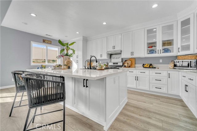 Detail Gallery Image 3 of 20 For 37757 Sabra, Palmdale,  CA 93552 - 5 Beds | 3 Baths