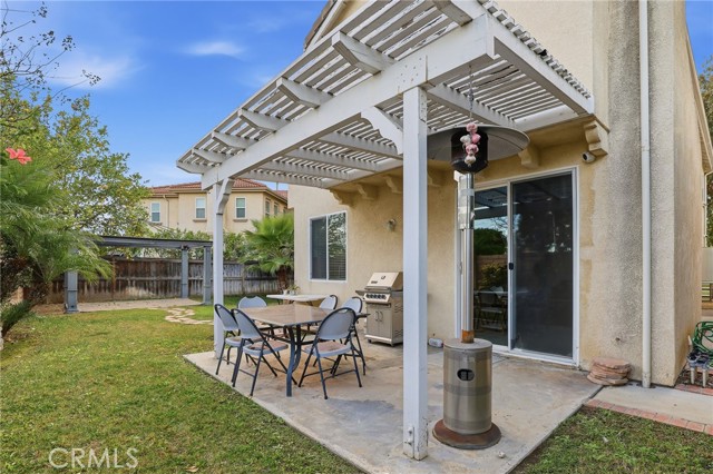 Detail Gallery Image 39 of 46 For 8220 Chamberlain, Reseda,  CA 91335 - 4 Beds | 3 Baths