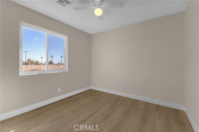 Image 13 of 39 For 1341 Beach Club Drive