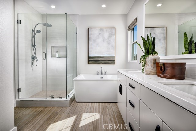 Detail Gallery Image 6 of 10 For 582 Mcfadden St, Placentia,  CA 92870 - 4 Beds | 3 Baths