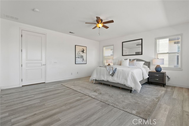 21 Plaza Modena, Lake Elsinore CA: https://media.crmls.org/medias/0b8a74de-a074-47ca-88cd-9dab5d7c43b3.jpg