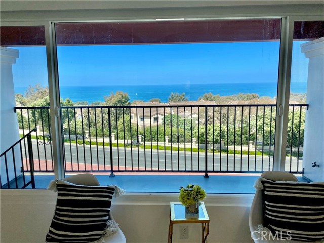 7040 Via Del Mar, Rancho Palos Verdes, California 90275, 4 Bedrooms Bedrooms, ,4 BathroomsBathrooms,Residential,Sold,Via Del Mar,WS22193537