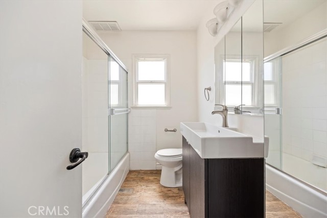 4402 Highgrove Avenue, Torrance CA: https://media.crmls.org/medias/0b8b4582-2d89-4d05-b9a7-beb0a5cd5ccd.jpg