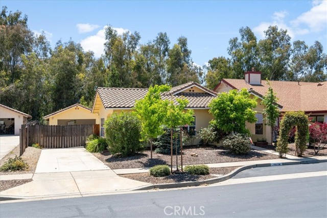 Detail Gallery Image 2 of 25 For 5435 Regio Pl, Atascadero,  CA 93422 - 3 Beds | 2 Baths
