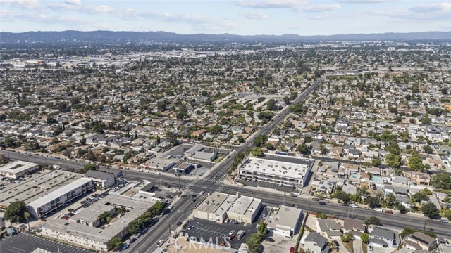 12061 Strathern Street, North Hollywood CA: https://media.crmls.org/medias/0b8c2347-26cf-47a1-8b76-c9cf5f73d1f6.jpg