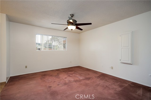 Detail Gallery Image 14 of 33 For 2416 Bladen, Bakersfield,  CA 93309 - 3 Beds | 2 Baths