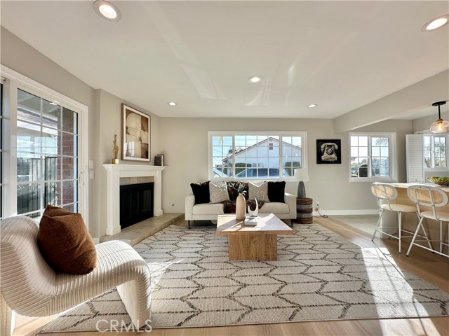 Detail Gallery Image 9 of 33 For 1260 Summershade, La Habra,  CA 90631 - 4 Beds | 2 Baths