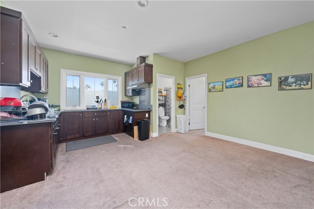 Image 36 of 60 For 930 Birch Street