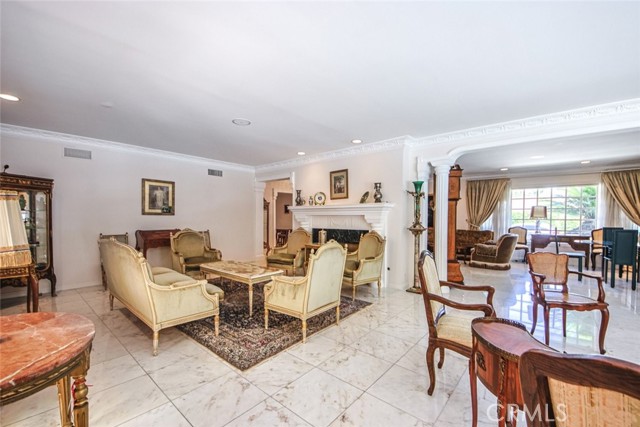 Detail Gallery Image 35 of 75 For 1801 Greenbriar Rd, Glendale,  CA 91207 - 3 Beds | 3 Baths