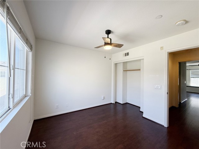424 Silk Tree, Irvine CA: https://media.crmls.org/medias/0b8f3970-5be5-44c0-b934-beb24be6c95f.jpg