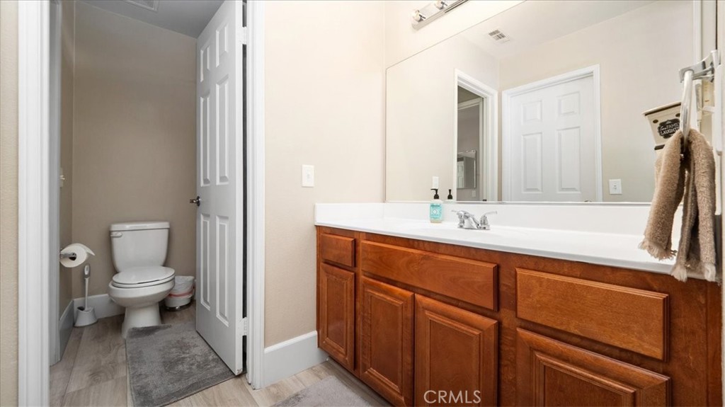 https://media.crmls.org/medias/0b8fadb1-0fda-4bba-aef3-c00bc8aed132.jpg?preset=X-Large