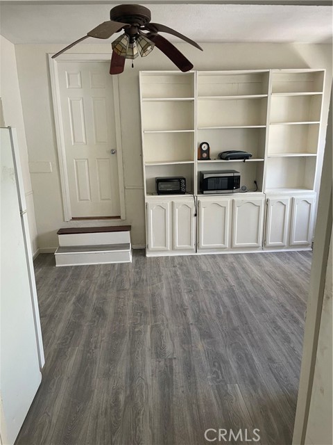 20957 Community Street, Canoga Park (los Angeles), California 91304, 3 Bedrooms Bedrooms, ,2 BathroomsBathrooms,Residential,For Sale,20957 Community Street,CRSR25159607