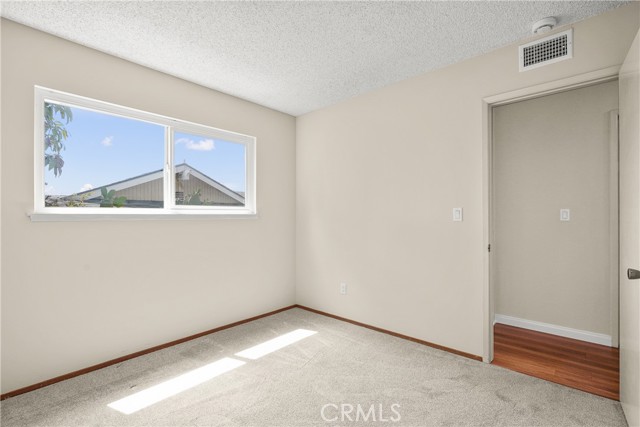 Detail Gallery Image 12 of 27 For 1085 Tamarack Ave, Brea,  CA 92821 - 4 Beds | 2 Baths