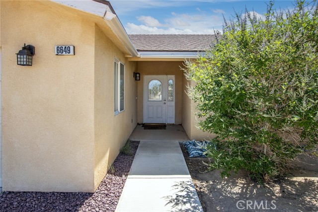 Detail Gallery Image 6 of 6 For 6649 Pine Spring Ave, Twentynine Palms,  CA 92277 - 3 Beds | 2 Baths