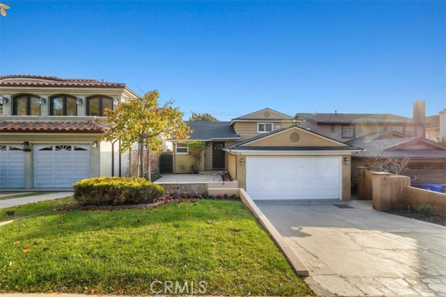 916 Knob Hill Avenue, Redondo Beach, California 90277, 4 Bedrooms Bedrooms, ,2 BathroomsBathrooms,Residential,Sold,Knob Hill,SB22245822