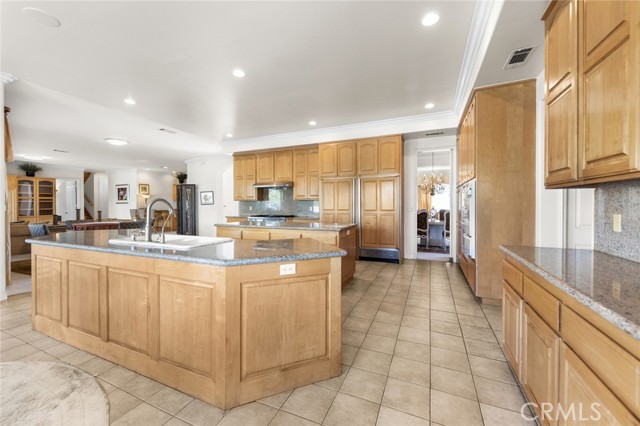 Detail Gallery Image 41 of 74 For 2828 Water Course Dr, Diamond Bar,  CA 91765 - 6 Beds | 6/2 Baths