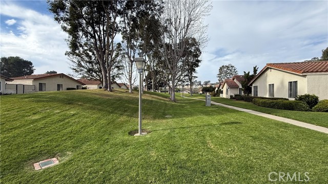 Detail Gallery Image 3 of 35 For 22975 via Cruz, Laguna Niguel,  CA 92677 - 2 Beds | 2 Baths