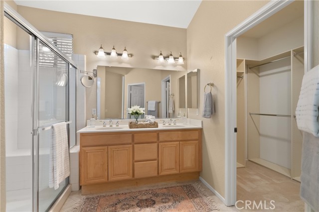 40050 CORTE FORTUNA, Murrieta CA: https://media.crmls.org/medias/0b93c445-39e6-4054-9507-b19326252560.jpg