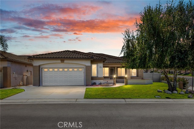 Welcome to 4987 Singing Hills Dr.!   A prime corner lot!