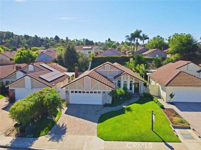 Detail Gallery Image 2 of 34 For 7978 E Bauer Rd, Anaheim Hills,  CA 92808 - 3 Beds | 2 Baths