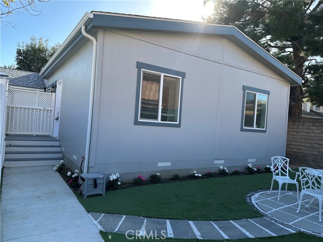 Front Image Thumbnail for CRSR26005416