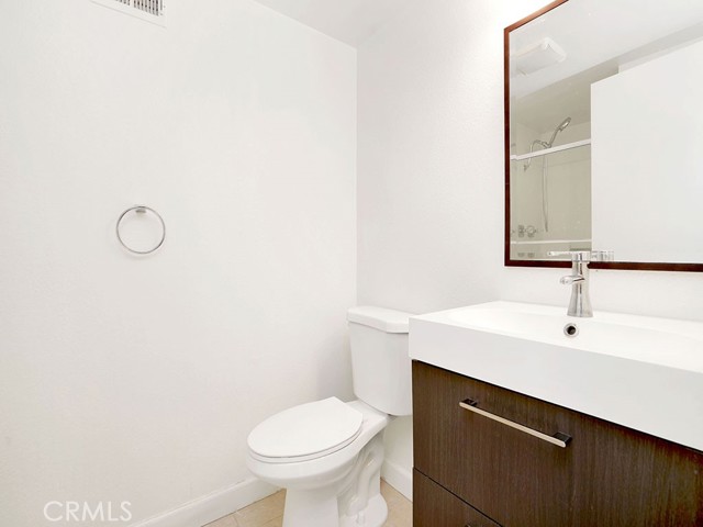 0b977f68 E6dd 4a71 866a Cd9af9821473