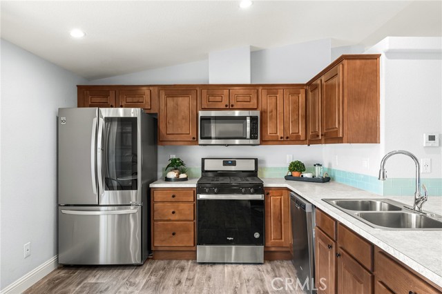 Detail Gallery Image 13 of 42 For 5576 Heavenly Pl, Paradise,  CA 95969 - 3 Beds | 2 Baths