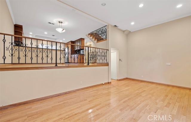 Detail Gallery Image 15 of 44 For 17937 Magnolia Bld #18,  Encino,  CA 91316 - 2 Beds | 3 Baths