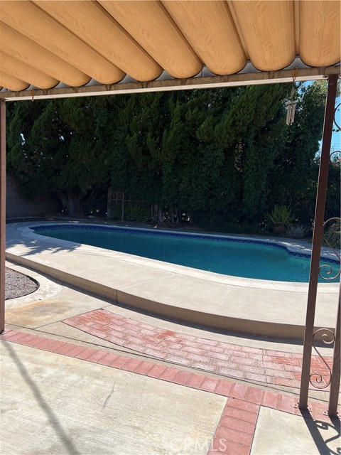 23437 Schoolcroft, West Hills CA: https://media.crmls.org/medias/0b99c11e-79e3-4069-b2df-975445f3304f.jpg