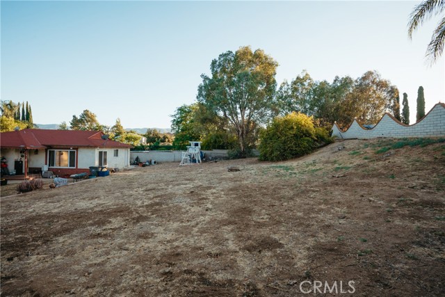 5266 Bluff Street, Norco CA: https://media.crmls.org/medias/0b9a26cf-9a9c-4242-a7c7-7e70010d7f25.jpg