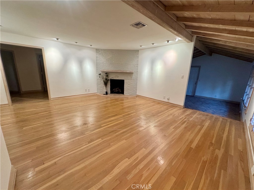 MLS #PV25185388 image #6