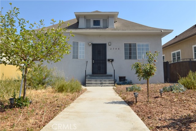 2746 W 14th Street, Los Angeles CA: https://media.crmls.org/medias/0b9b125b-5b16-428f-9db4-0e439266f0b5.jpg
