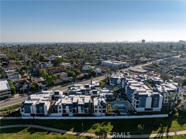 Detail Gallery Image 39 of 39 For 4713 E 4th, Long Beach,  CA 90814 - 2 Beds | 2 Baths